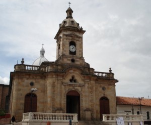 Catedral de Paipa (Fuente: www.panoramio.com - Por Arturo Espinosa)